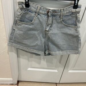 Miss LFX designed by Korea  blue denim shorts size L